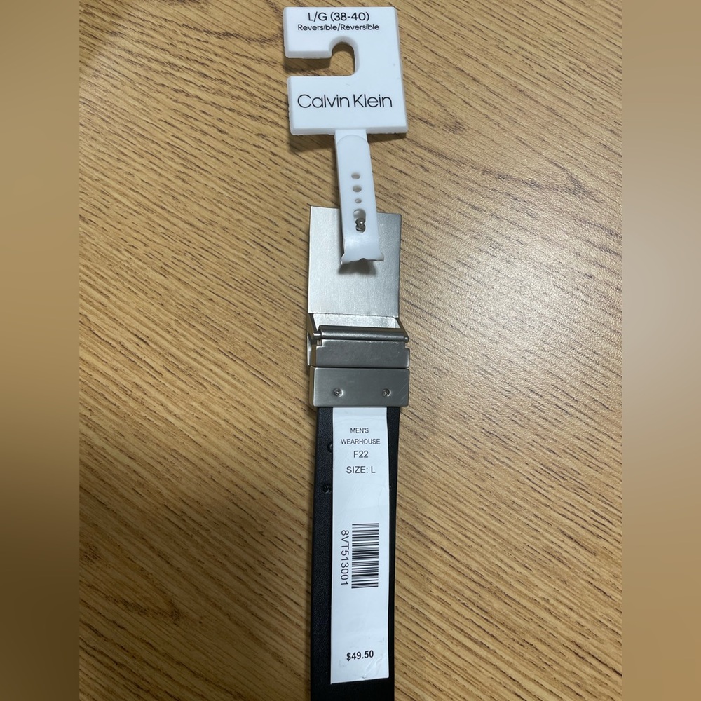 Calvin Klein (Reversible) Belt - Picture 3 of 5